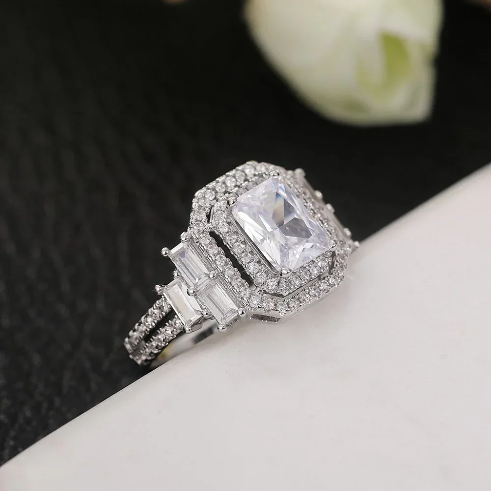 😍Radiant Shiny Cubic Zircon Sumptuous Silver Plated Luxury Wedding Rings, L137